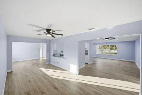 1522 SE Hearne Court Port St Lucie FL 34952