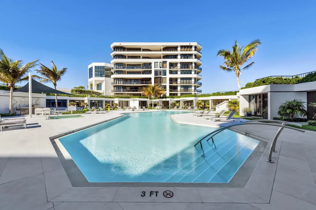 3100 S Ocean Boulevard Palm Beach FL 33480