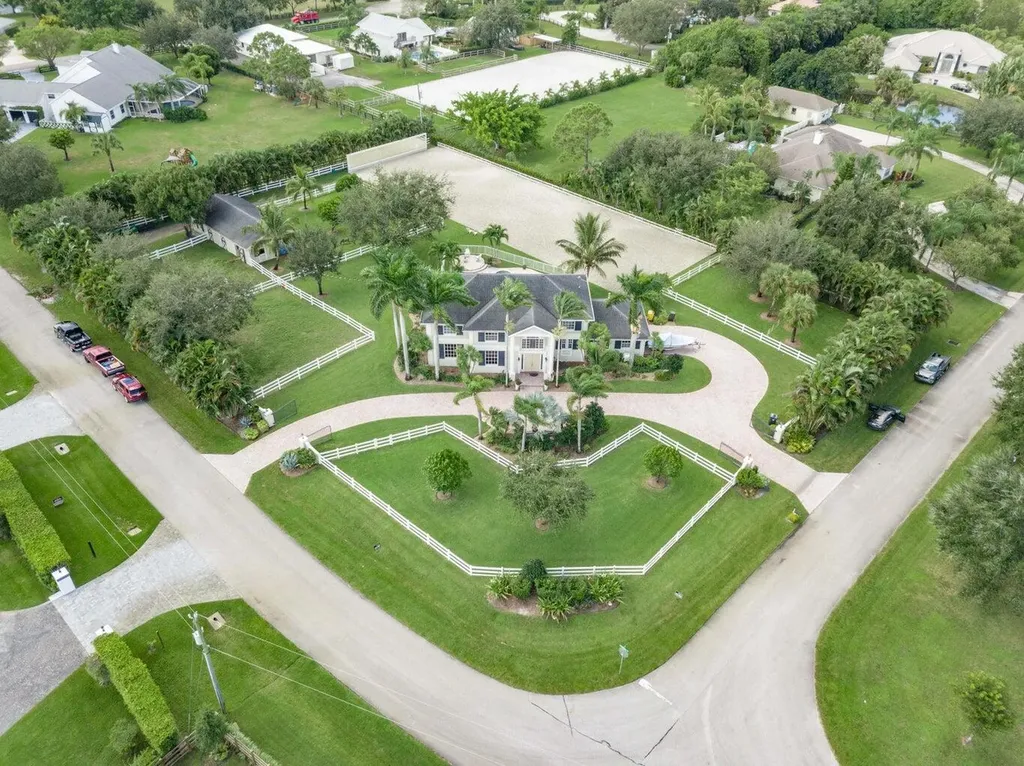 Wellington FL, 14950 Roan Court