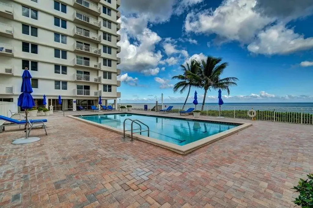 3221 S Ocean Boulevard Highland Beach FL 33487