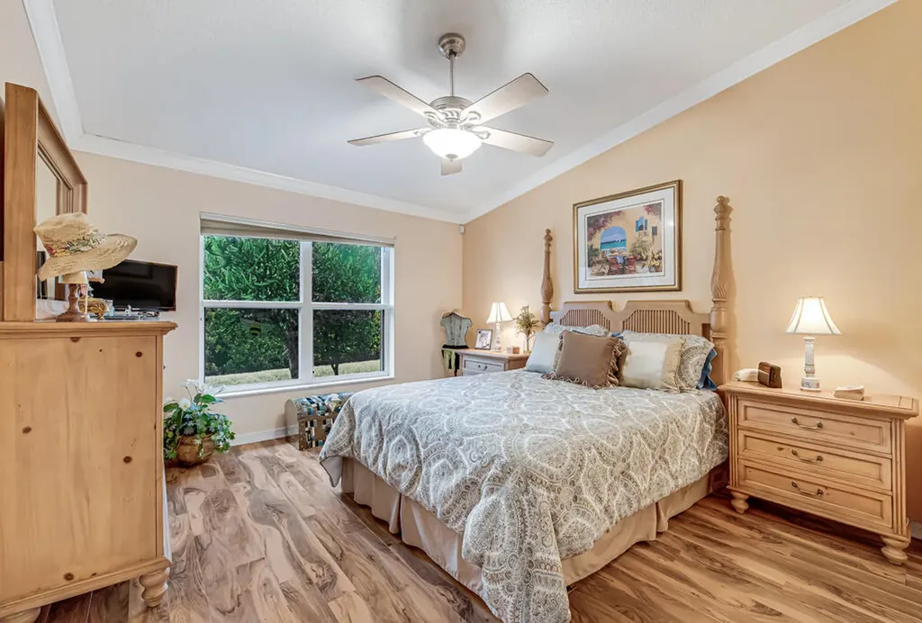 8482 Logia Circle Boynton Beach FL 33472