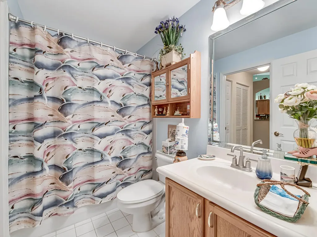8482 Logia Circle Boynton Beach FL 33472