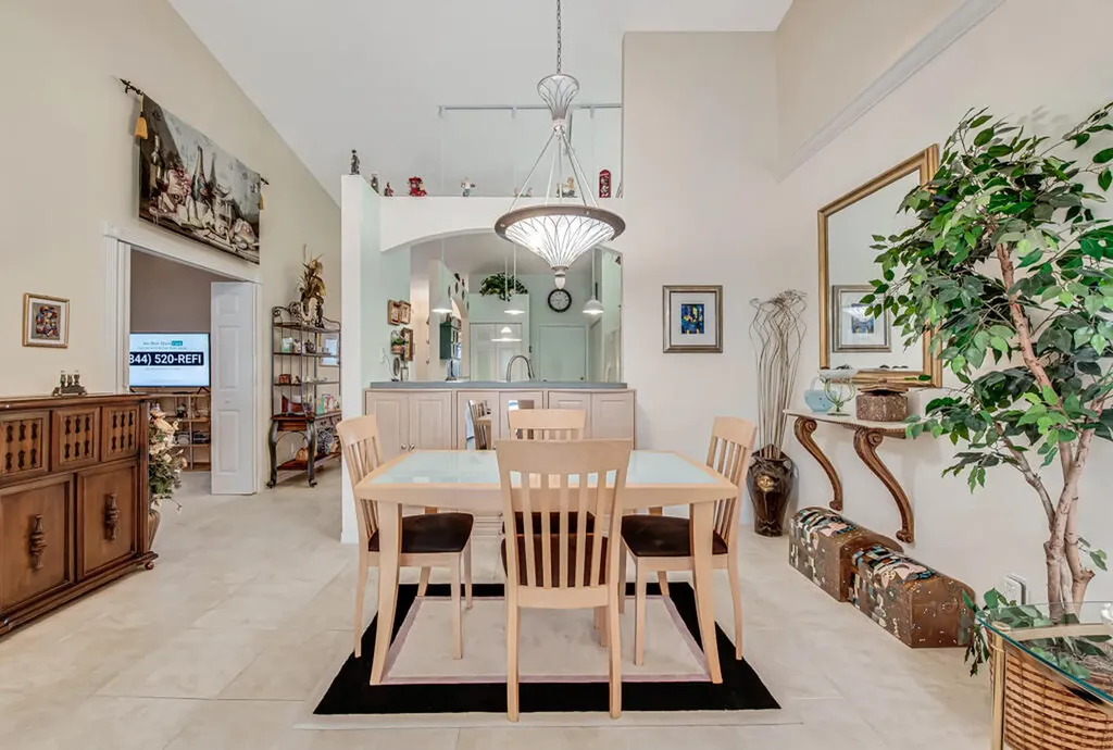 8482 Logia Circle Boynton Beach FL 33472