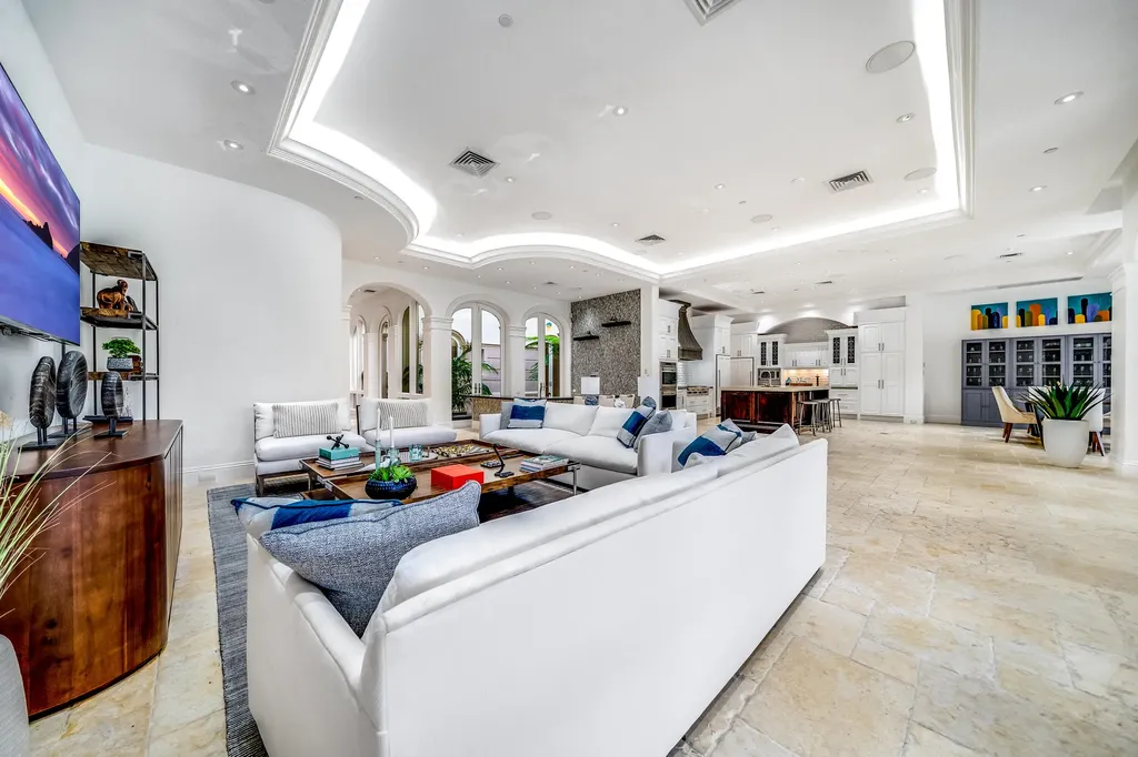 361 Mizner Lake Estates Drive Boca Raton FL 33432