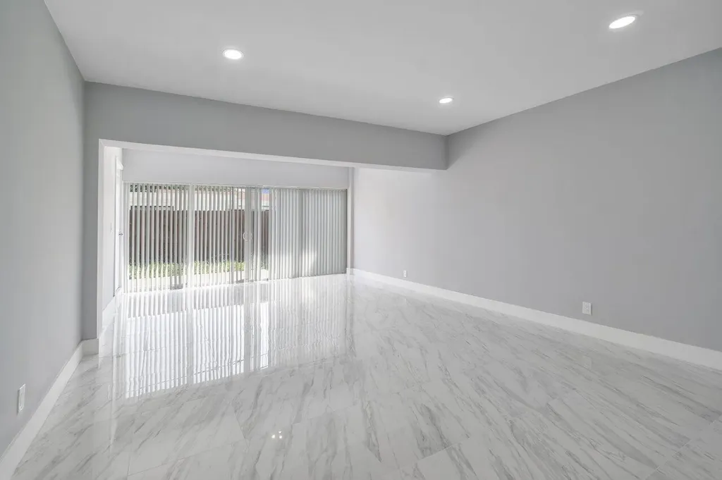 708-710 NE 23rd Avenue Pompano Beach FL 33062