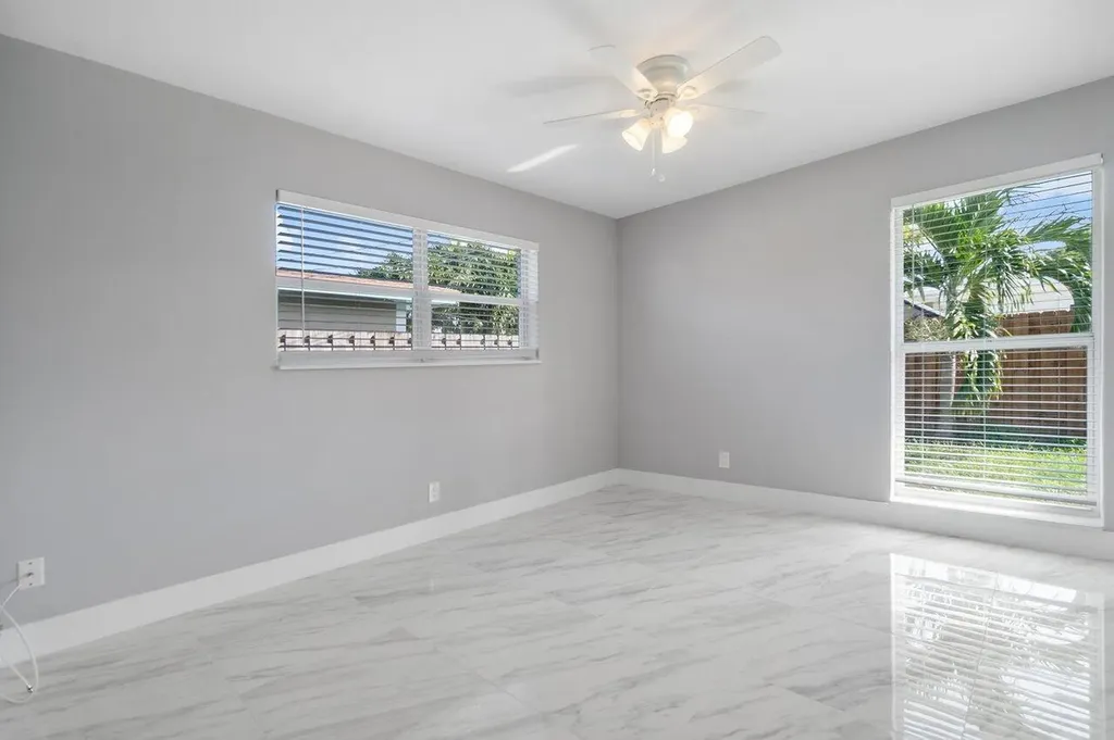 708-710 NE 23rd Avenue Pompano Beach FL 33062
