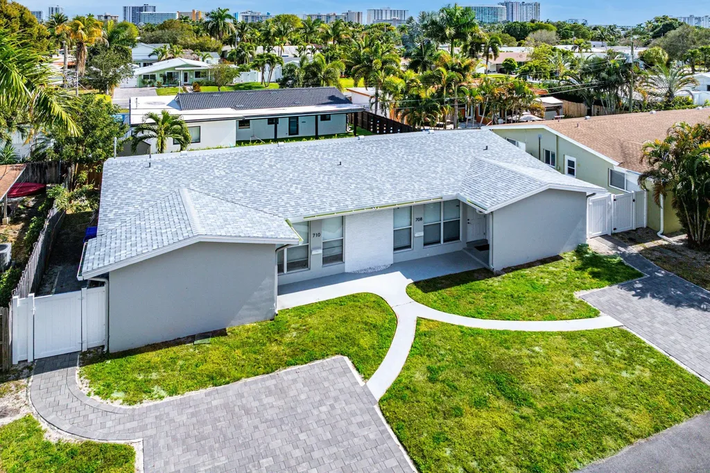 708-710 NE 23rd Avenue Pompano Beach FL 33062