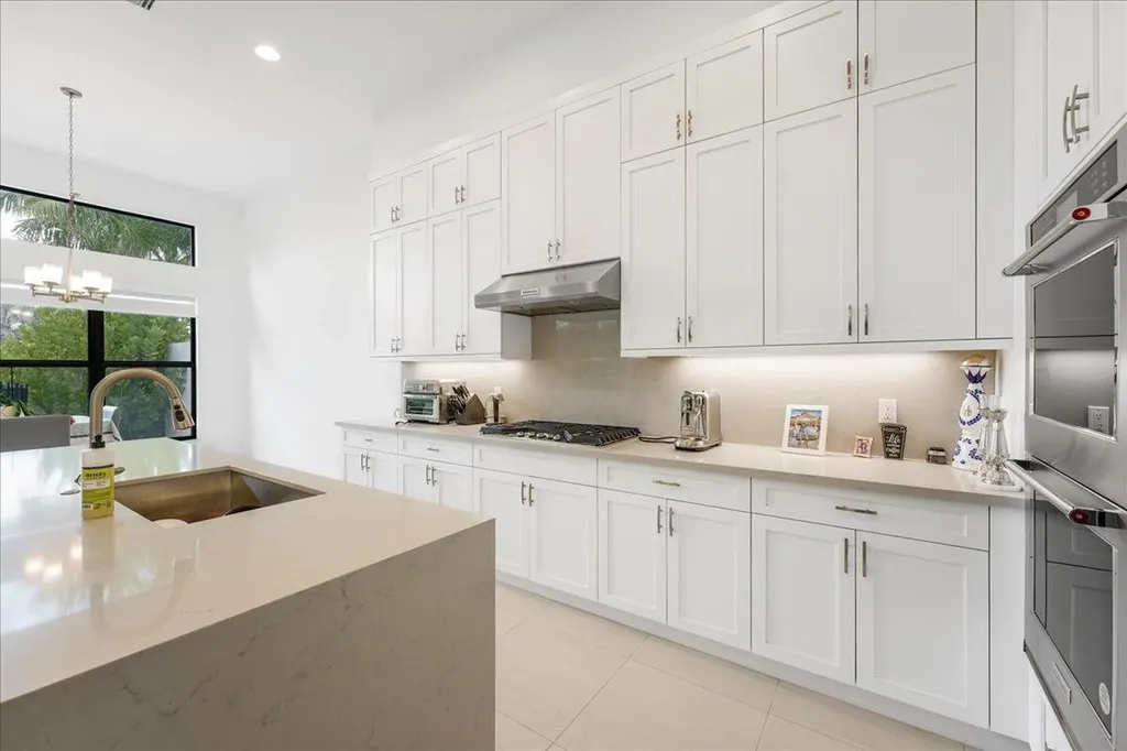 9093 Chauvet Way Boca Raton FL 33496