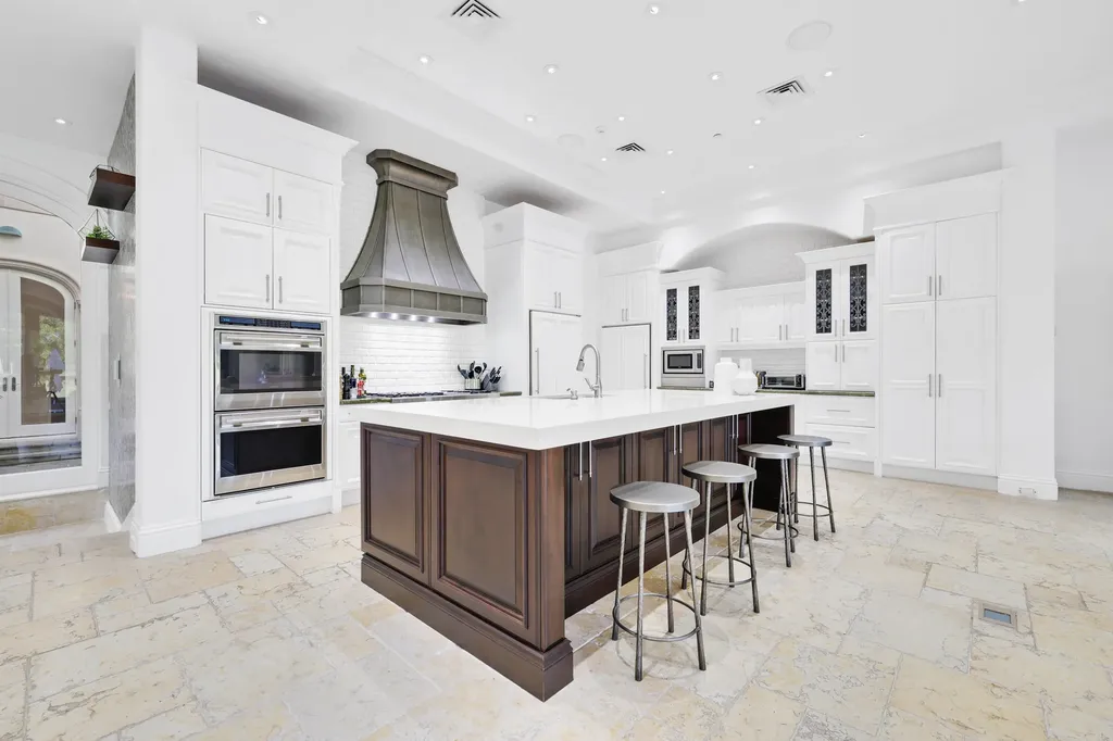 361 Mizner Lake Estates Drive Boca Raton FL 33432