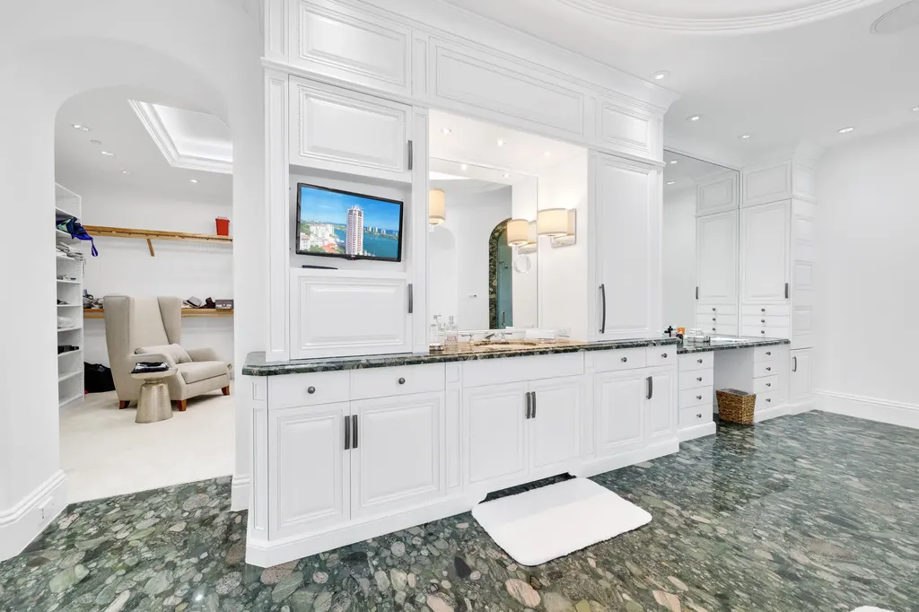 361 Mizner Lake Estates Drive Boca Raton FL 33432