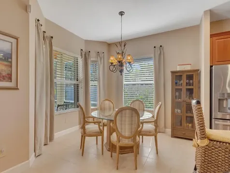 1710 Cassville Avenue Vero Beach FL 32966