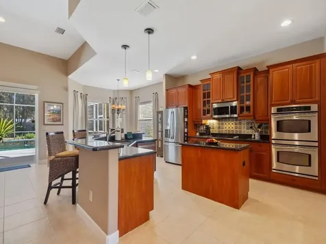 1710 Cassville Avenue Vero Beach FL 32966