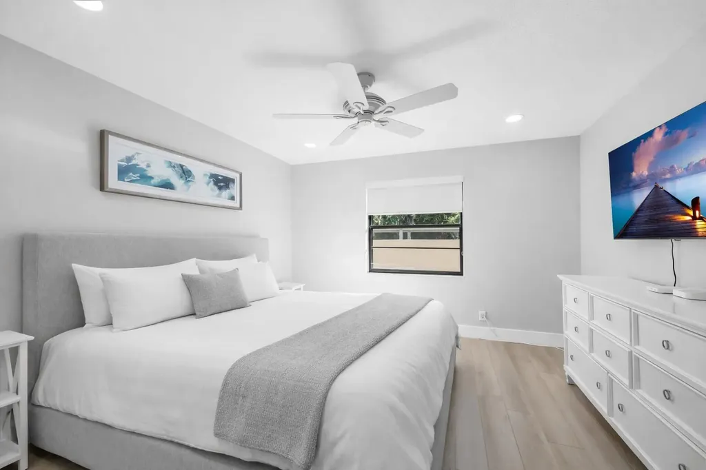 300 N Highway A1a Jupiter FL 33477