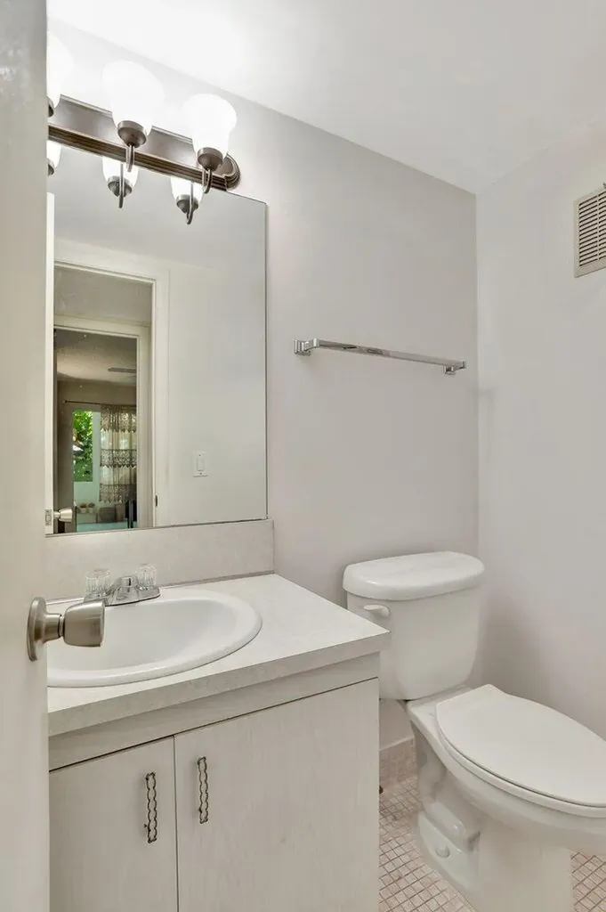 4076 Newport Q Deerfield Beach FL 33442