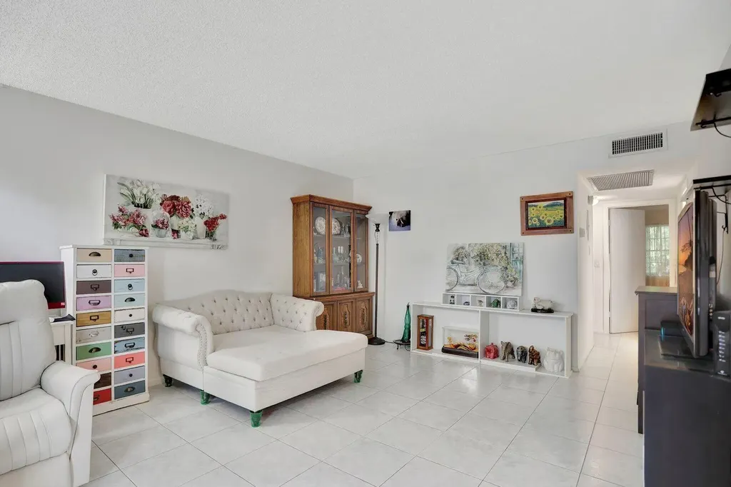 4076 Newport Q Deerfield Beach FL 33442