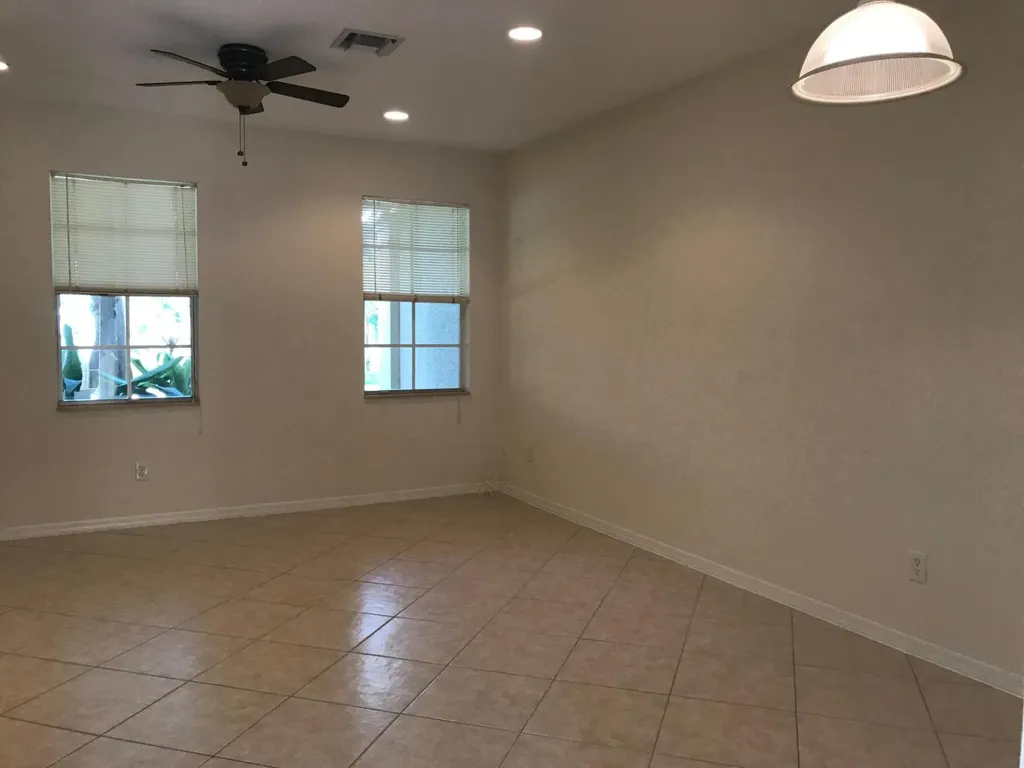 141 E Thatch Palm Circle Jupiter FL 33458