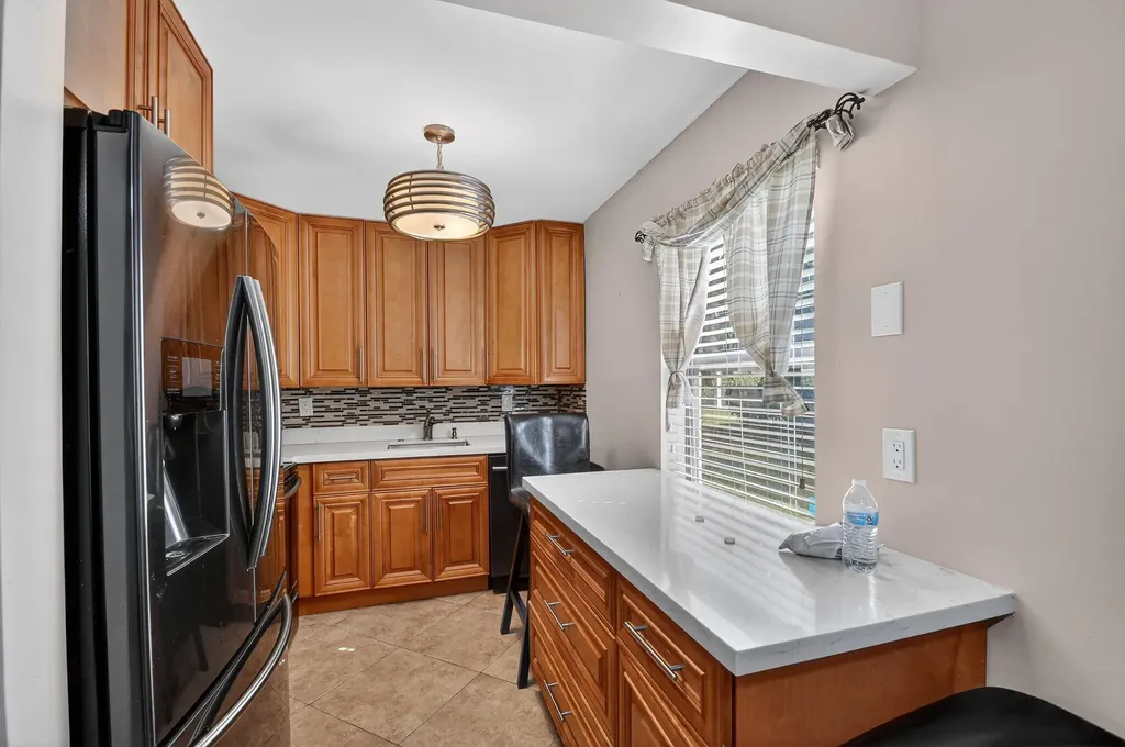743 Burgundy P Delray Beach FL 33484