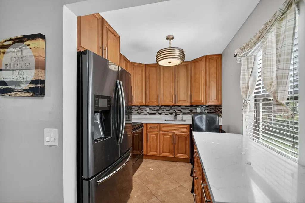743 Burgundy P Delray Beach FL 33484
