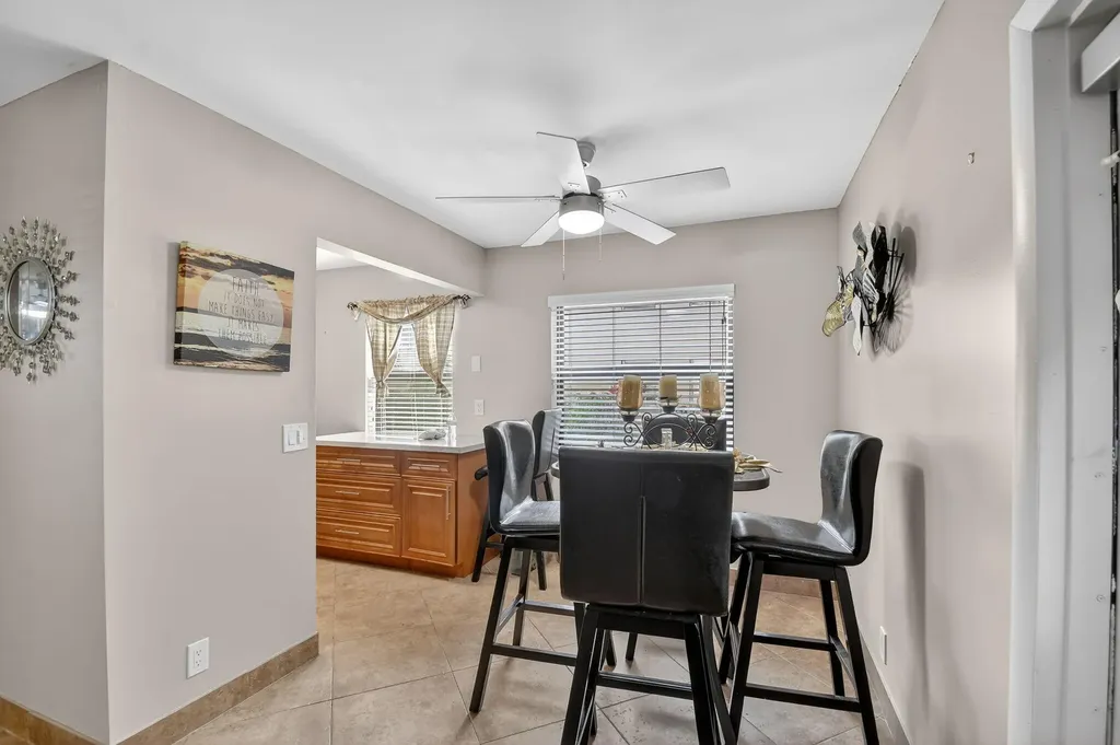743 Burgundy P Delray Beach FL 33484