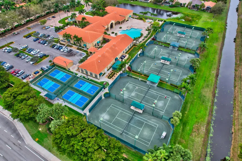 5050 Polly Park Lane Boynton Beach FL 33437