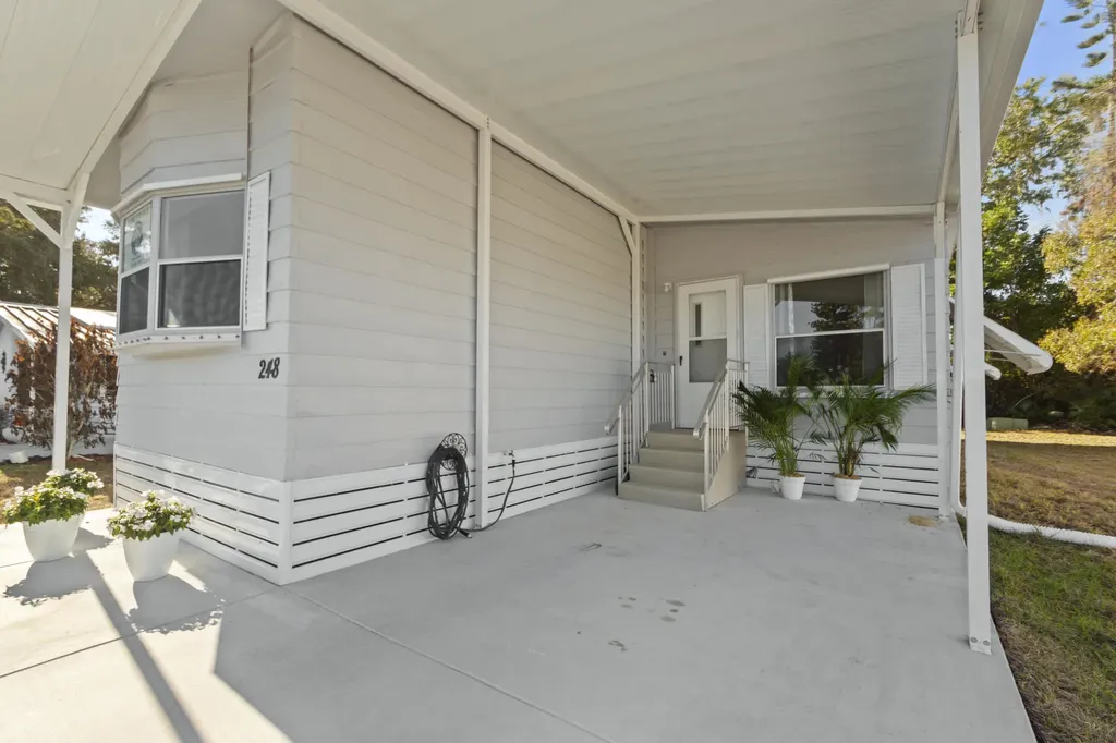 248 W Caribbean Port St Lucie FL 34952
