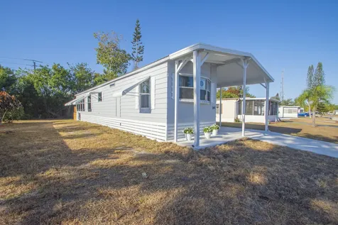248 W Caribbean Port St Lucie FL 34952