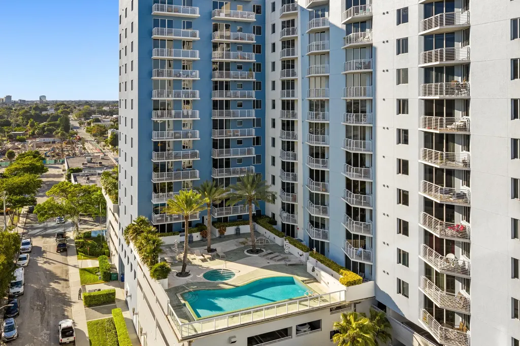 1551 N Flagler Drive West Palm Beach FL 33401