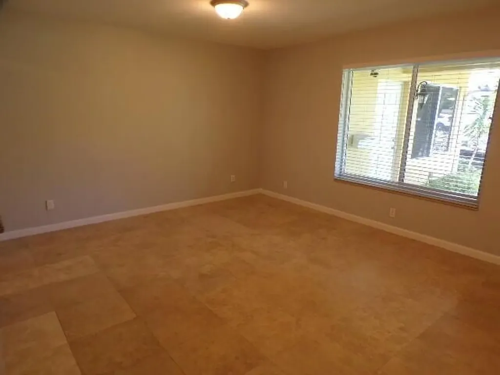 2210 NE 36th Street Lighthouse Point FL 33064