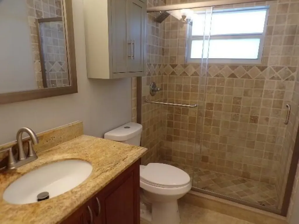 2210 NE 36th Street Lighthouse Point FL 33064