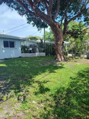 2248 NE 37th Street Lighthouse Point FL 33064