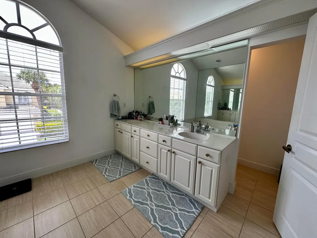 5425 Grand Park Place Boca Raton FL 33486