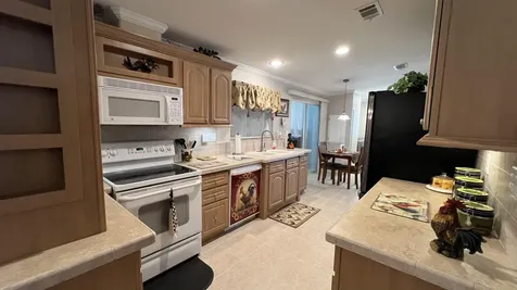 621 Puffin Drive Barefoot Bay FL 32976