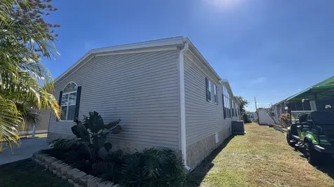 621 Puffin Drive Barefoot Bay FL 32976
