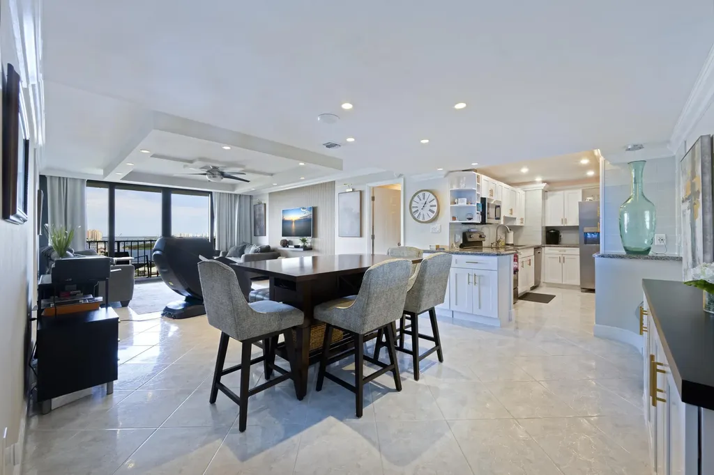 5600 N Flagler Drive West Palm Beach FL 33407