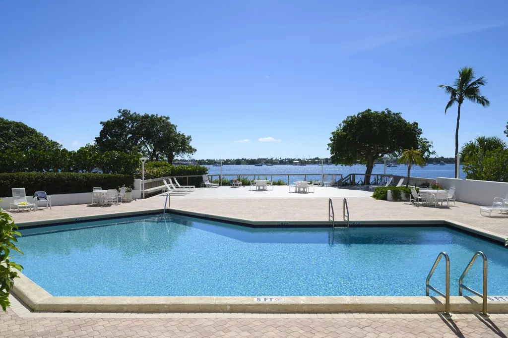 5600 N Flagler Drive West Palm Beach FL 33407