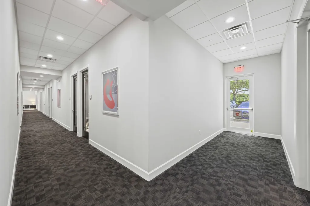10055 Yamato Road Boca Raton FL 33498