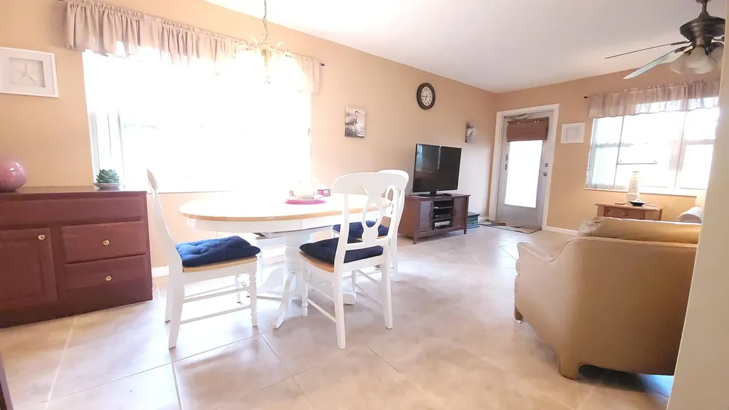 81 Coventry D West Palm Beach FL 33417