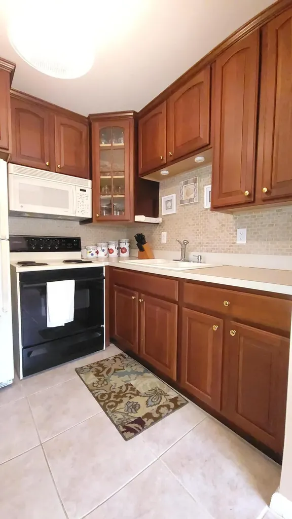 81 Coventry D West Palm Beach FL 33417