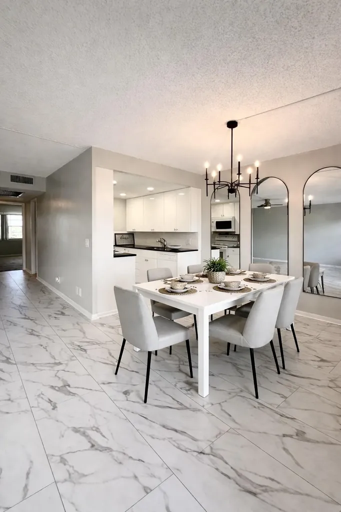 3085 Cornwall E Boca Raton FL 33434