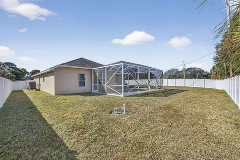 1681 SW Janette Avenue Port St Lucie FL 34953
