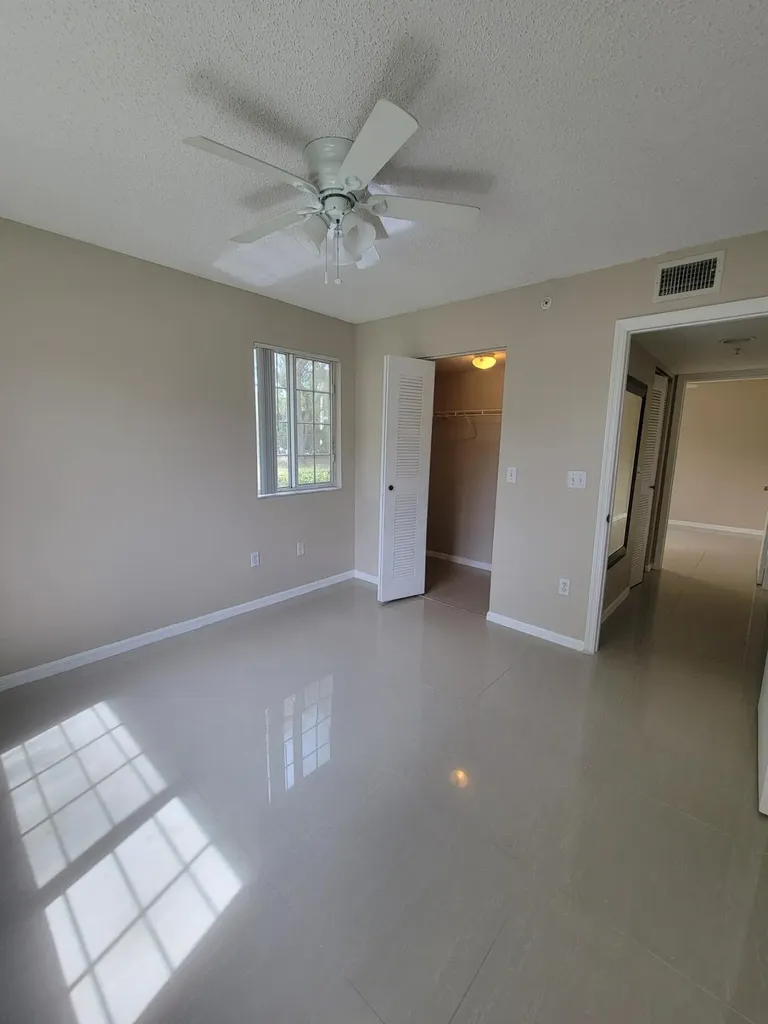 1400 Crestwood Court S Royal Palm Beach FL 33411
