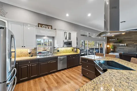 8888 SW Fishermans Wharf Drive Stuart FL 34997