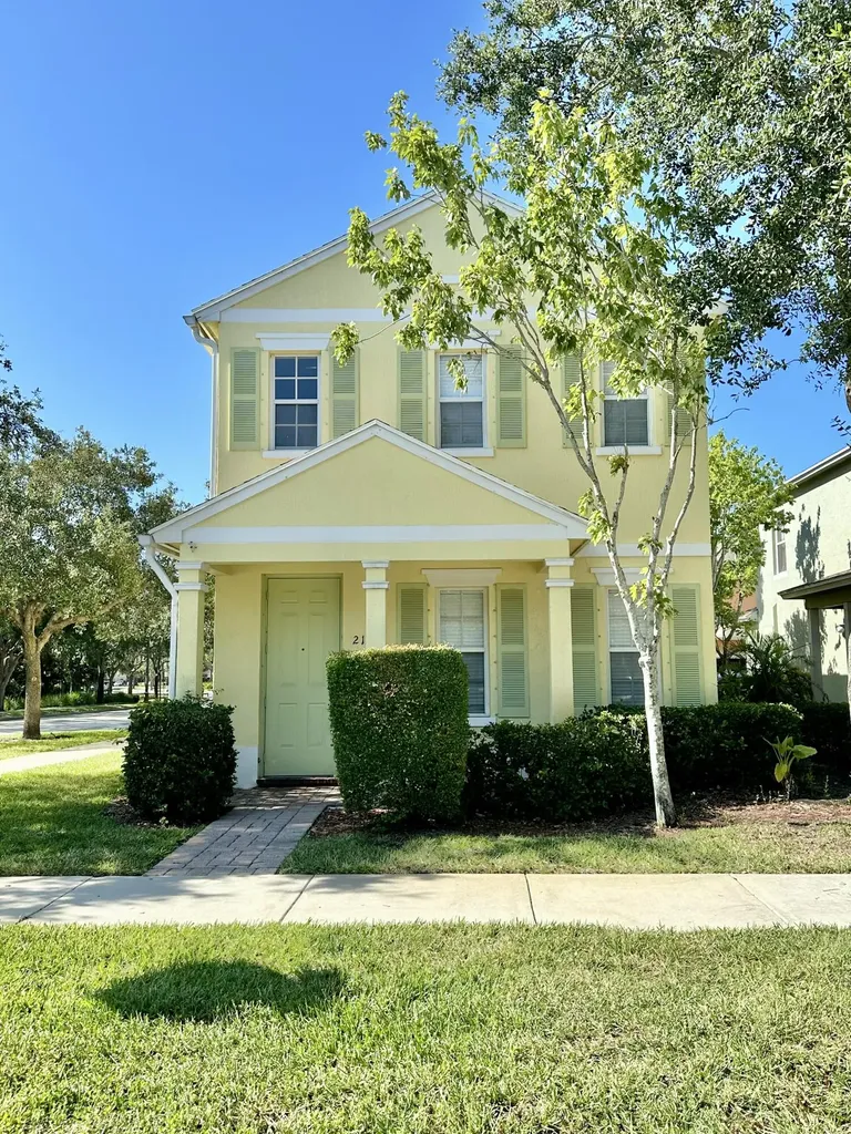 2143 SE SE Bell Isle Drive Port St Lucie FL 34952
