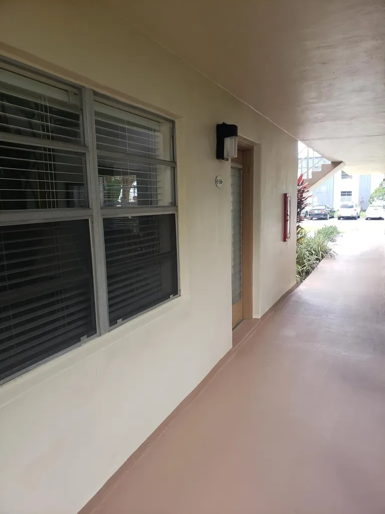 166 Piedmont D Delray Beach FL 33484