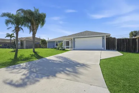 1482 SW Dow Lane Port St Lucie FL 34953