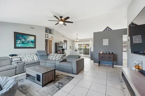 1482 SW Dow Lane Port St Lucie FL 34953