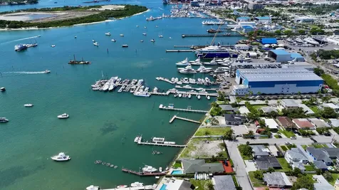 265 E 23rd Street Riviera Beach FL 33404