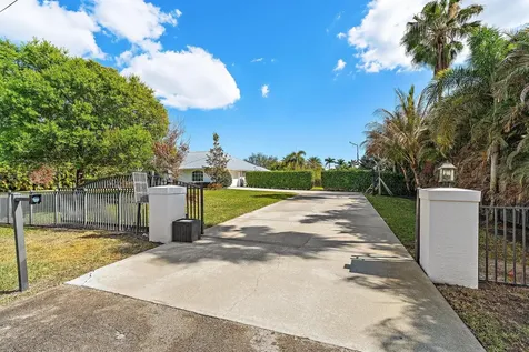16434 75th Way N Palm Beach Gardens FL 33418