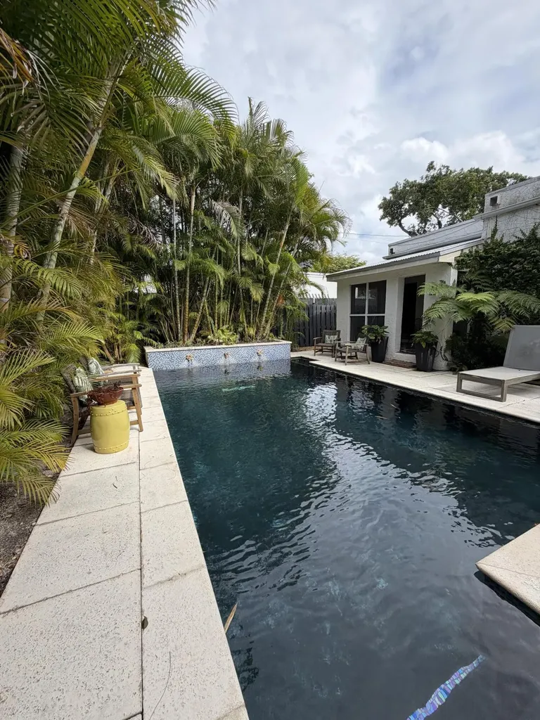 515 Ardmore Road West Palm Beach FL 33401