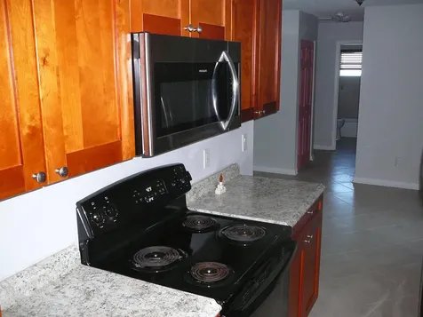 125 Garden Avenue Fort Pierce FL 34982